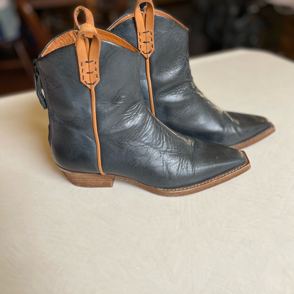 Free People we the free Wesley Ankle Boot - Picture 2 of 9